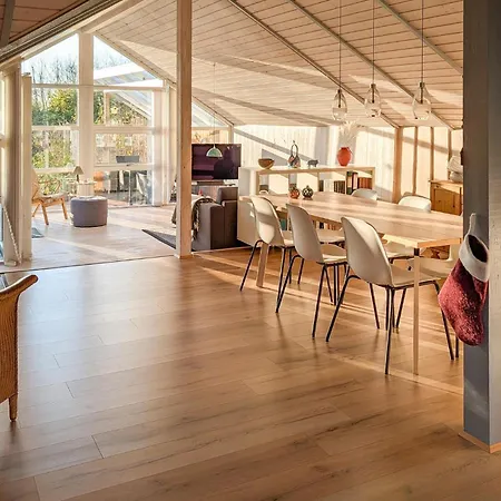 Amazing In With House A Panoramic View