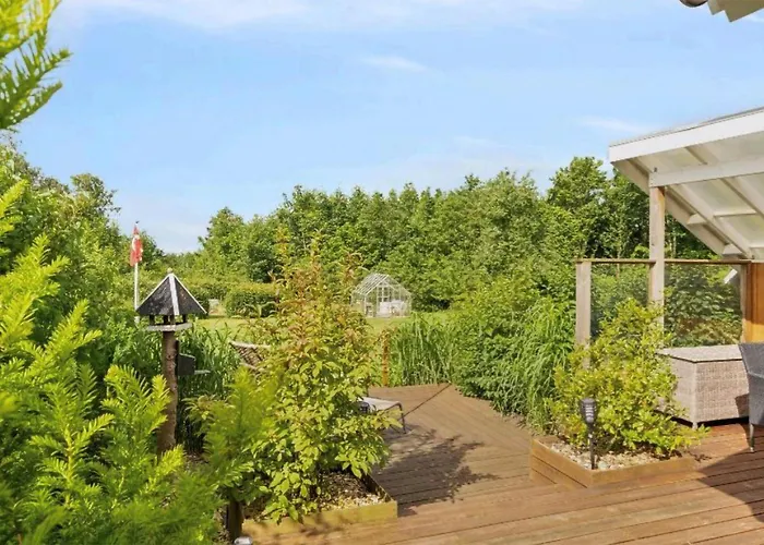 Amazing In With House A Panoramic View