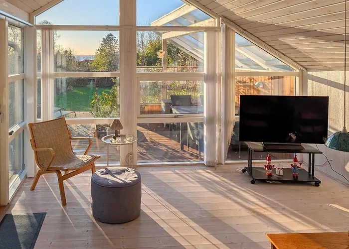 Amazing In With House A Panoramic View * Spottrup